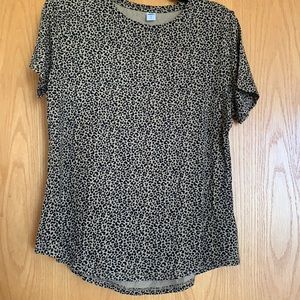 Old Navy short sleeve Luxe tee.  Size M.  Black and Tan animal print.